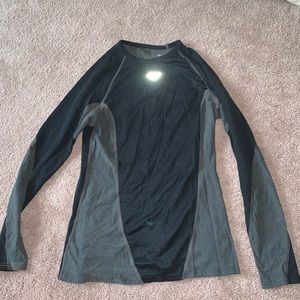 Athletic thermal shirt